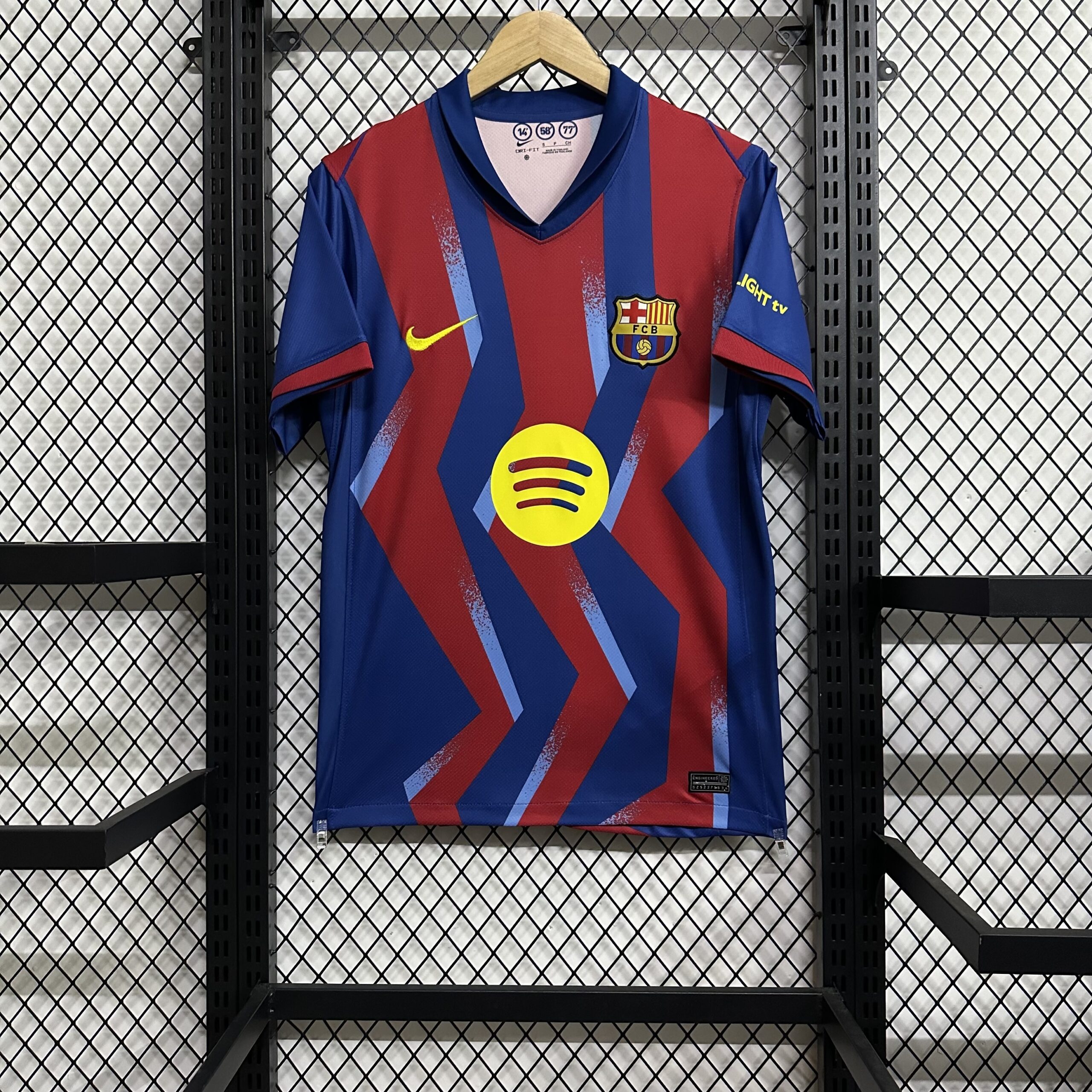 FC Barcelona thuisshirt 2526 FC Barcelona, jersey, voetbalshirt, voetbal.